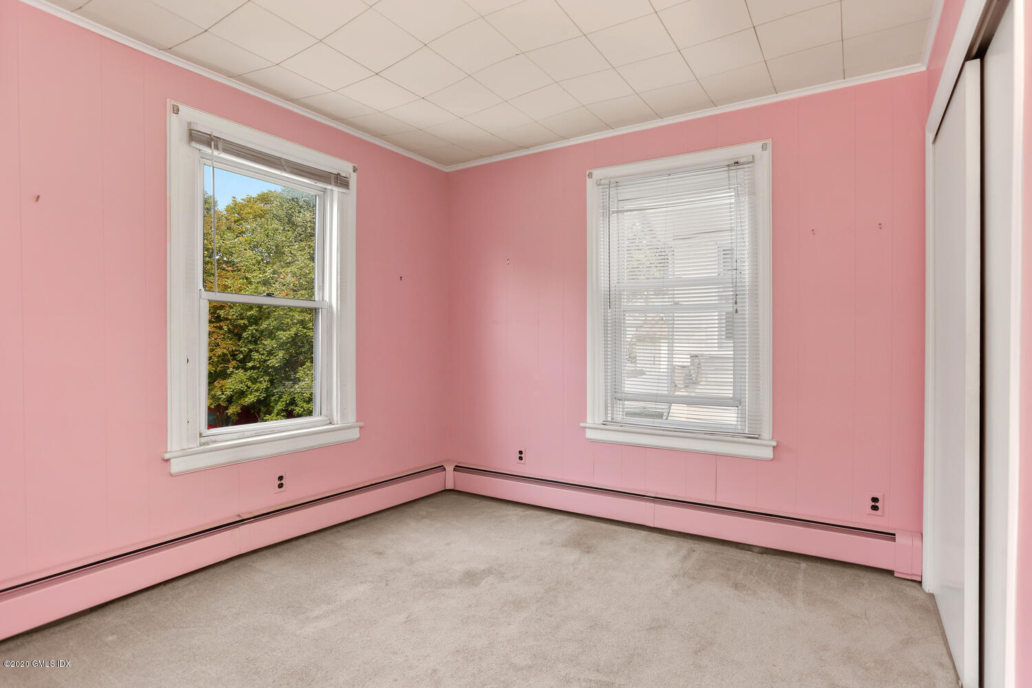 50 Locust Street Greenwich, CT 06830 - Photo 14 of 25 50 Locust St Greenwich CT-large-020-011-