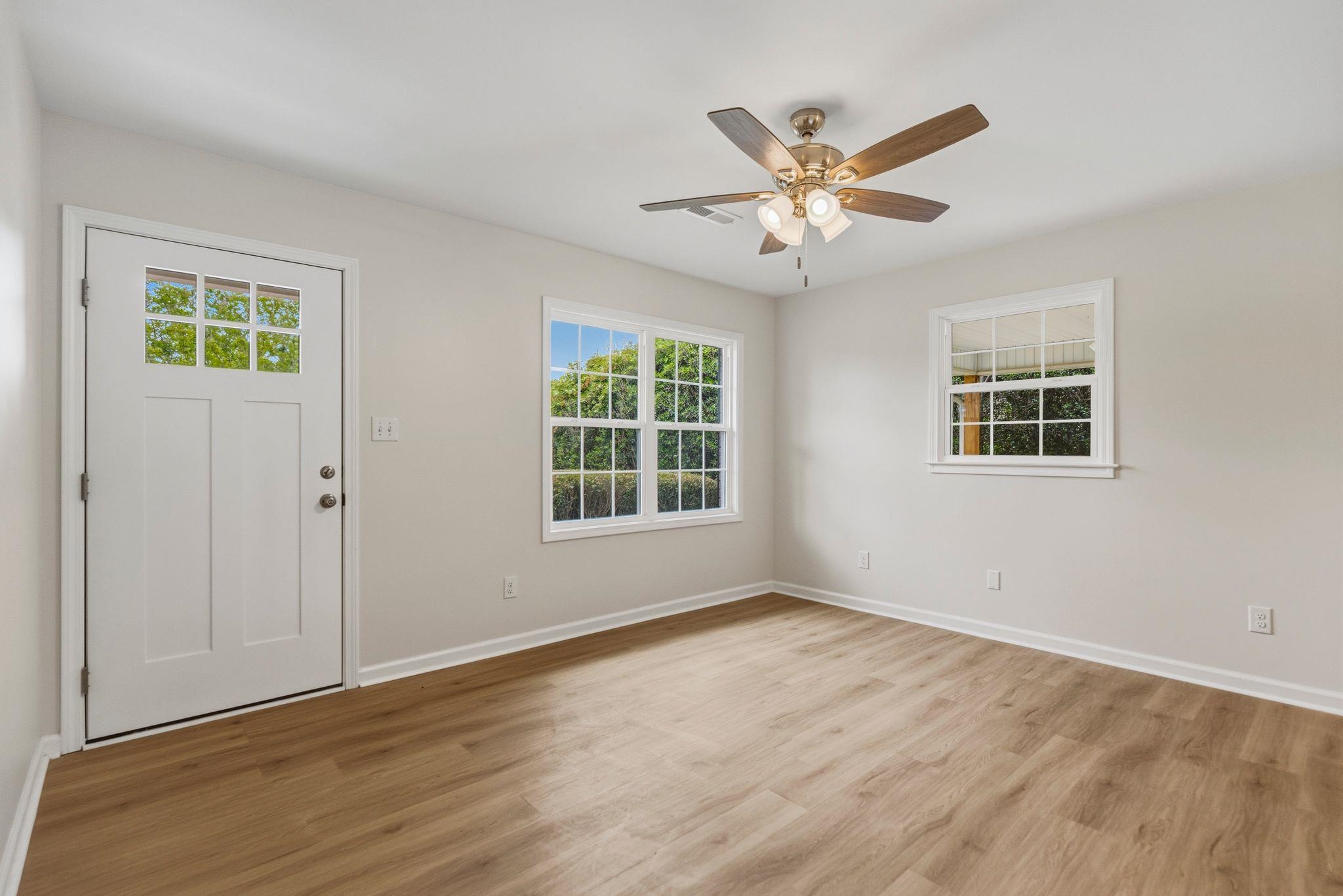 154 Glassy Drive Inman, SC 29349 - Photo 4 of 26