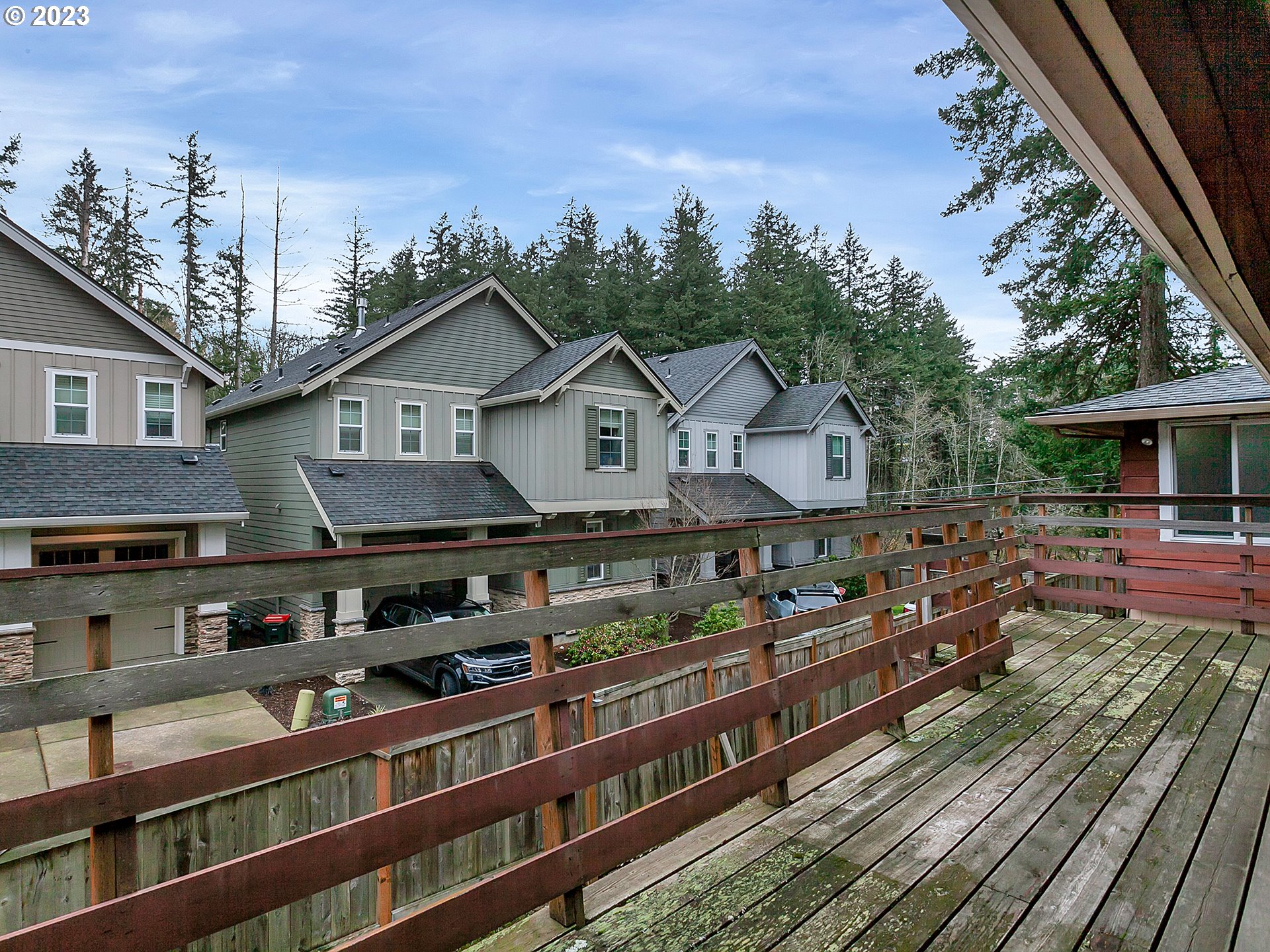 930 Southwest 95th Avenue Portland, OR 97225 - Photo 6 of 39 Deck