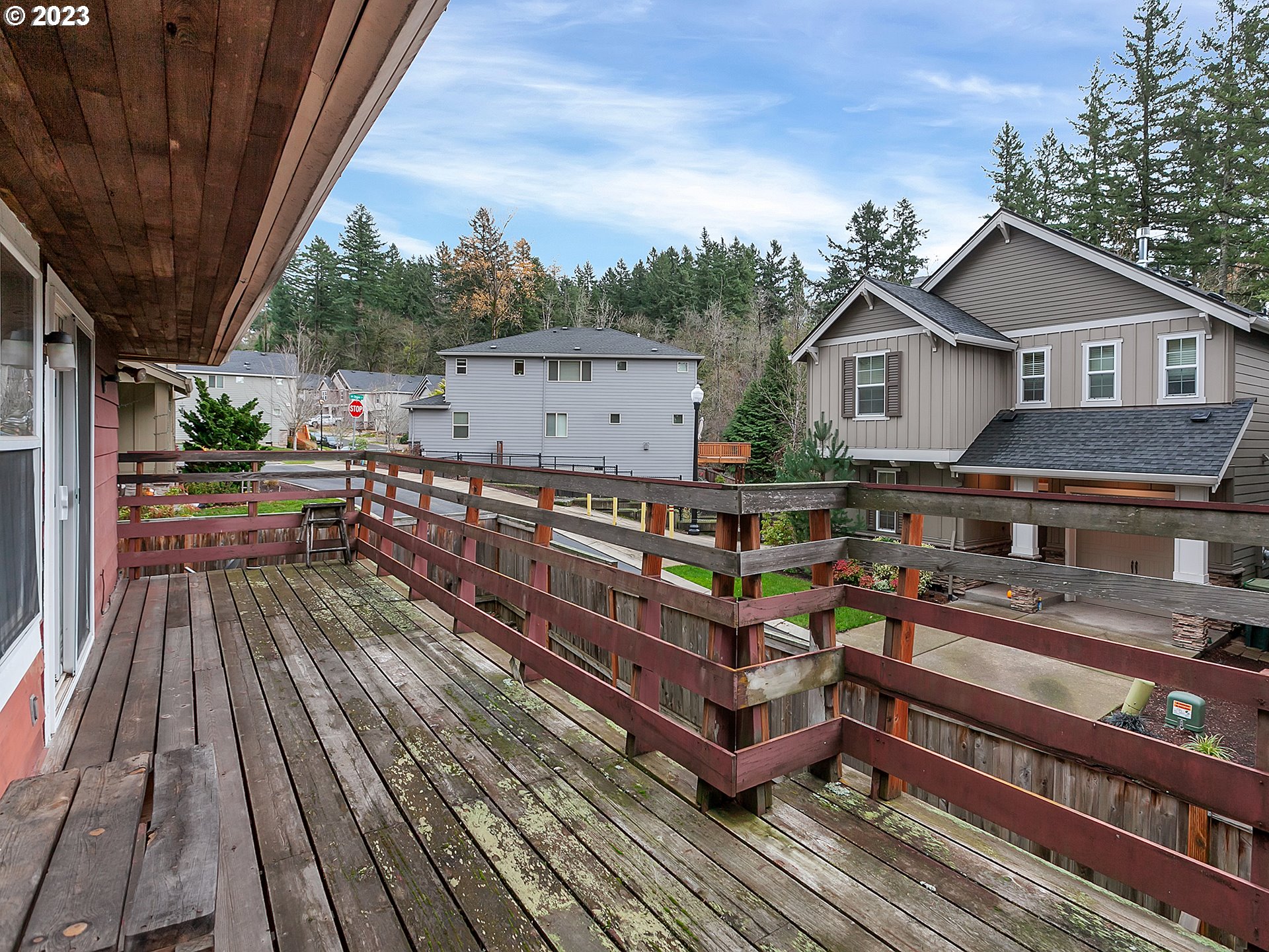930 Southwest 95th Avenue Portland, OR 97225 - Photo 7 of 39 Deck