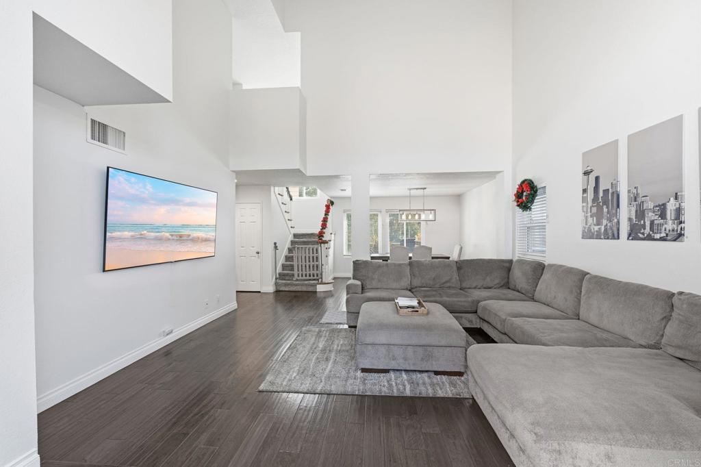 25252 Misty Ridge Mission Viejo, CA 92692 - Photo 5 of 42 a living room with furniture and wooden floor