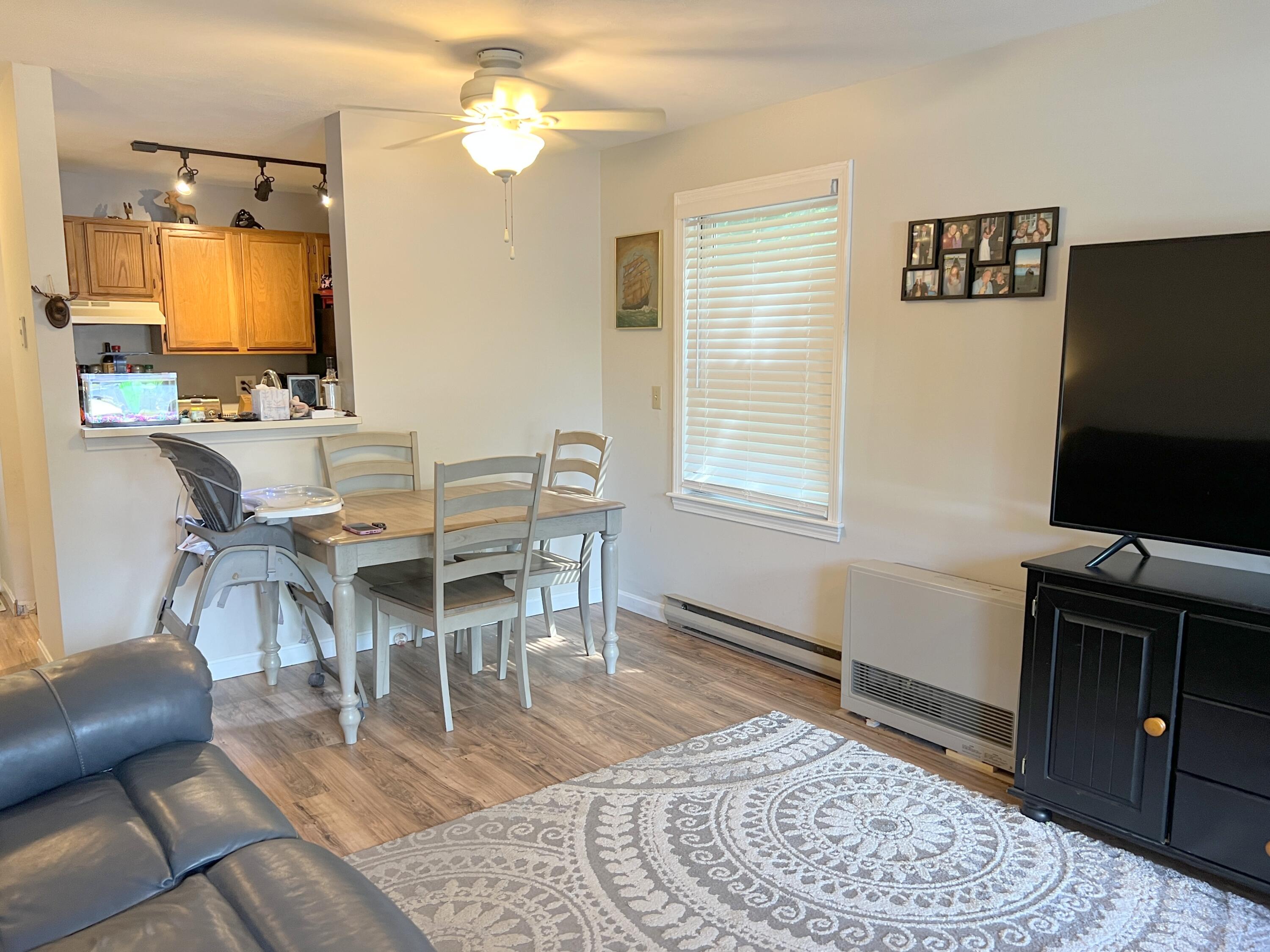21 Farmgate Road, Unit 21 South Berwick, ME 03908 - Photo 8 of 22 Dining Area
