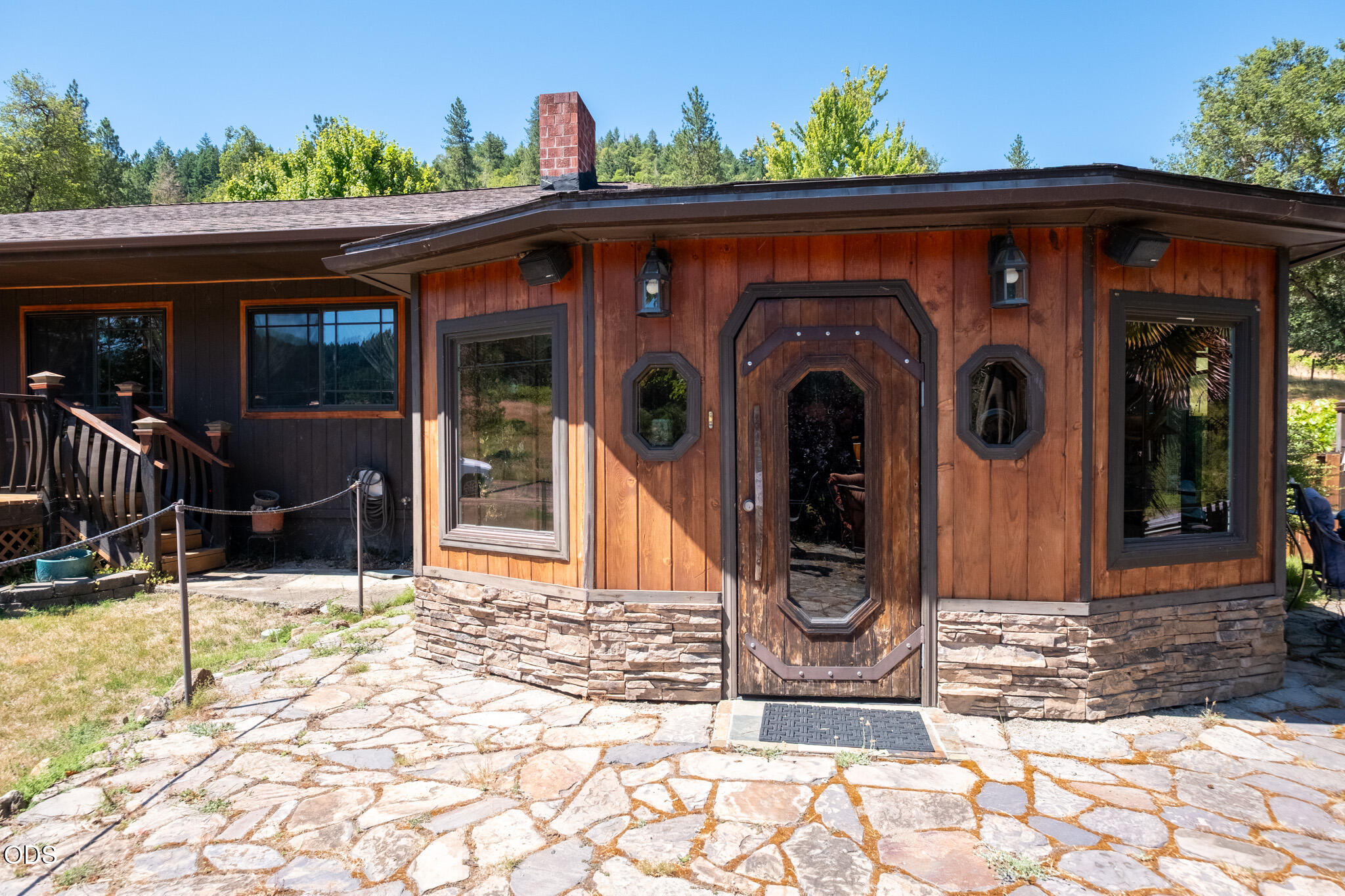 1329 Larson Road Roseburg, OR 97471 - Photo 22 of 65