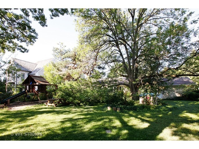 Undisclosed Address Western Springs, IL 60558 - Photo 4 of 7