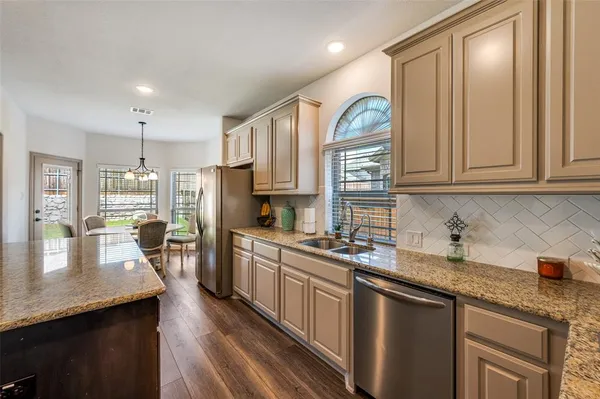 $569,990 | 6015 Liverpool Street, Aubrey, TX 76227