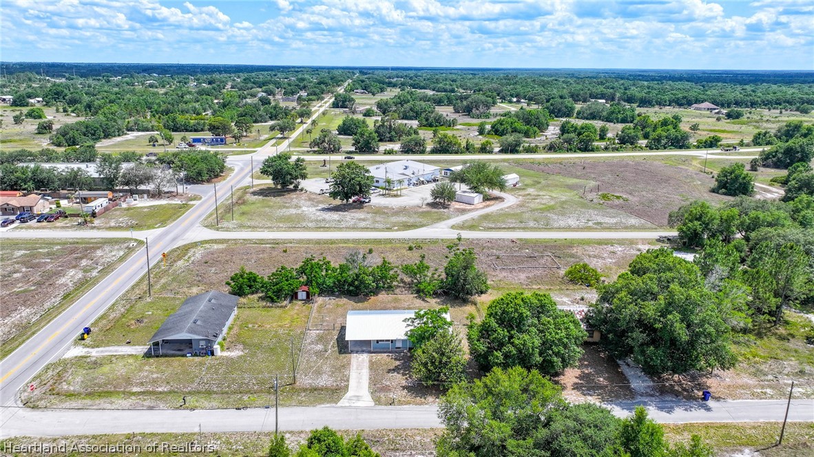 2709 West Rochester Road Avon Park, FL 33825 - Photo 4 of 29
