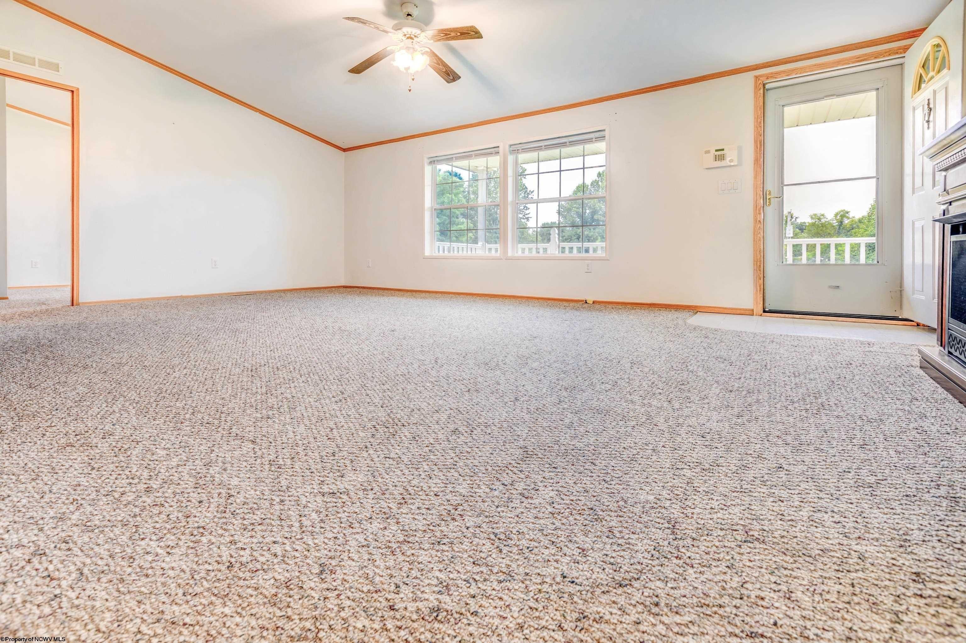 292 Ed Dunn Road Morgantown, WV 26508 - Photo 7 of 30 Gallery Image 7