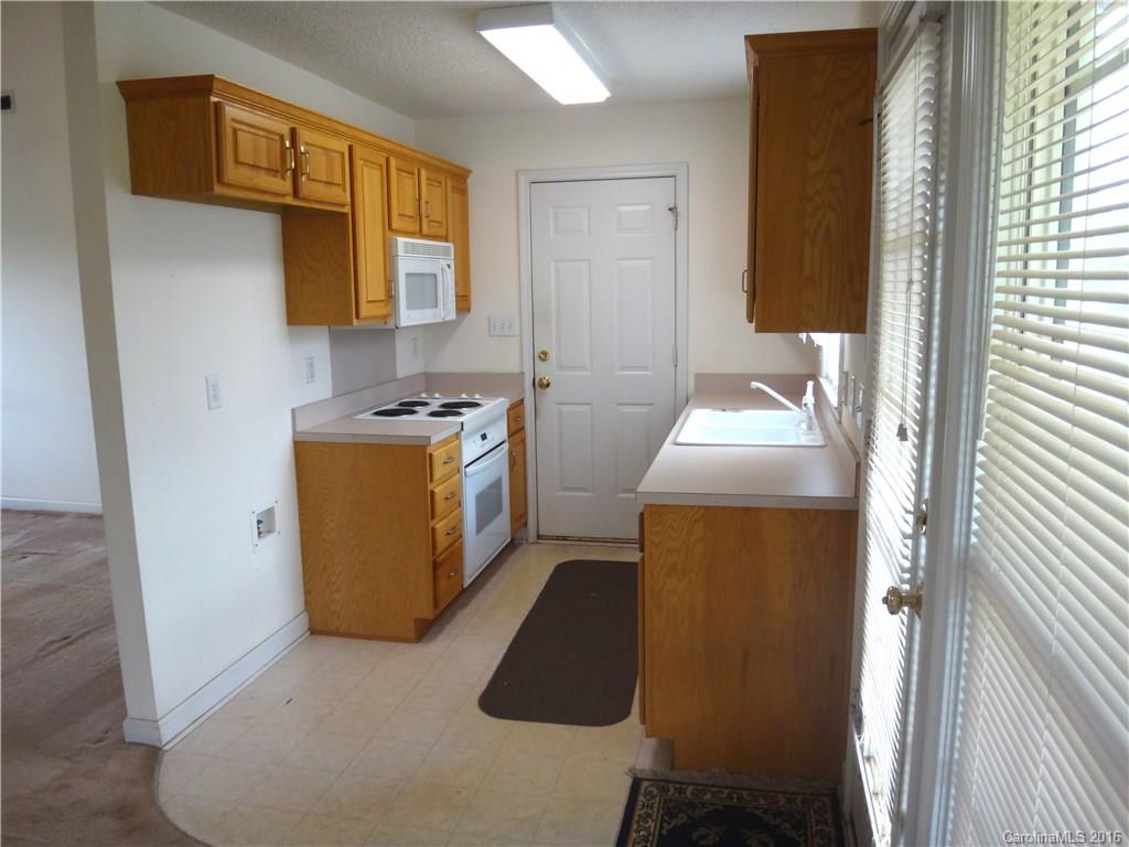 2409 Hunters Way Monroe, NC 28110 - Photo 7 of 18 Gallery Image 7