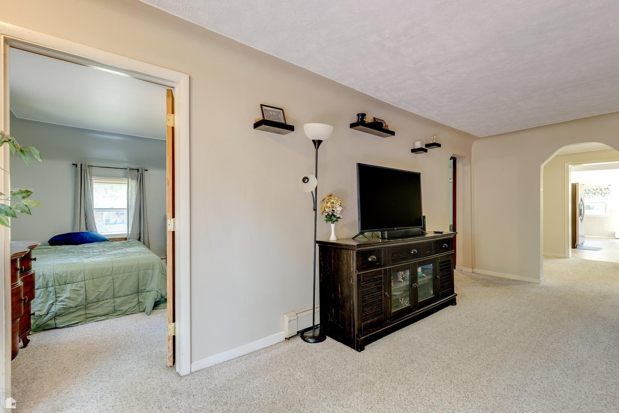 6302 Hewitt Road Jeddo, MI 48032 - Photo 16 of 48 50110866-15.JPG