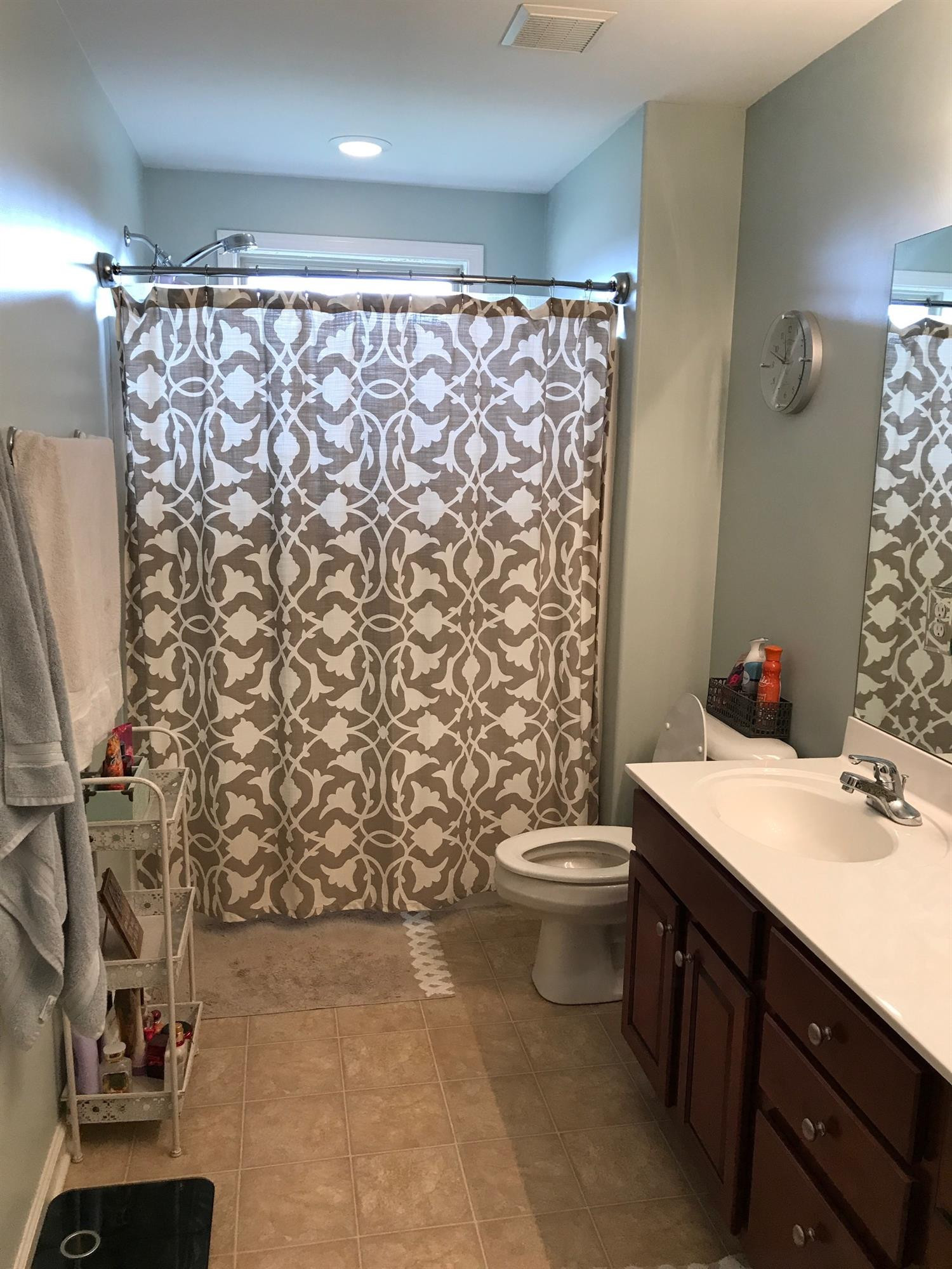 2957 Town Branch Road Lexington, KY 40511 - Photo 13 of 22 master bath with double vanity