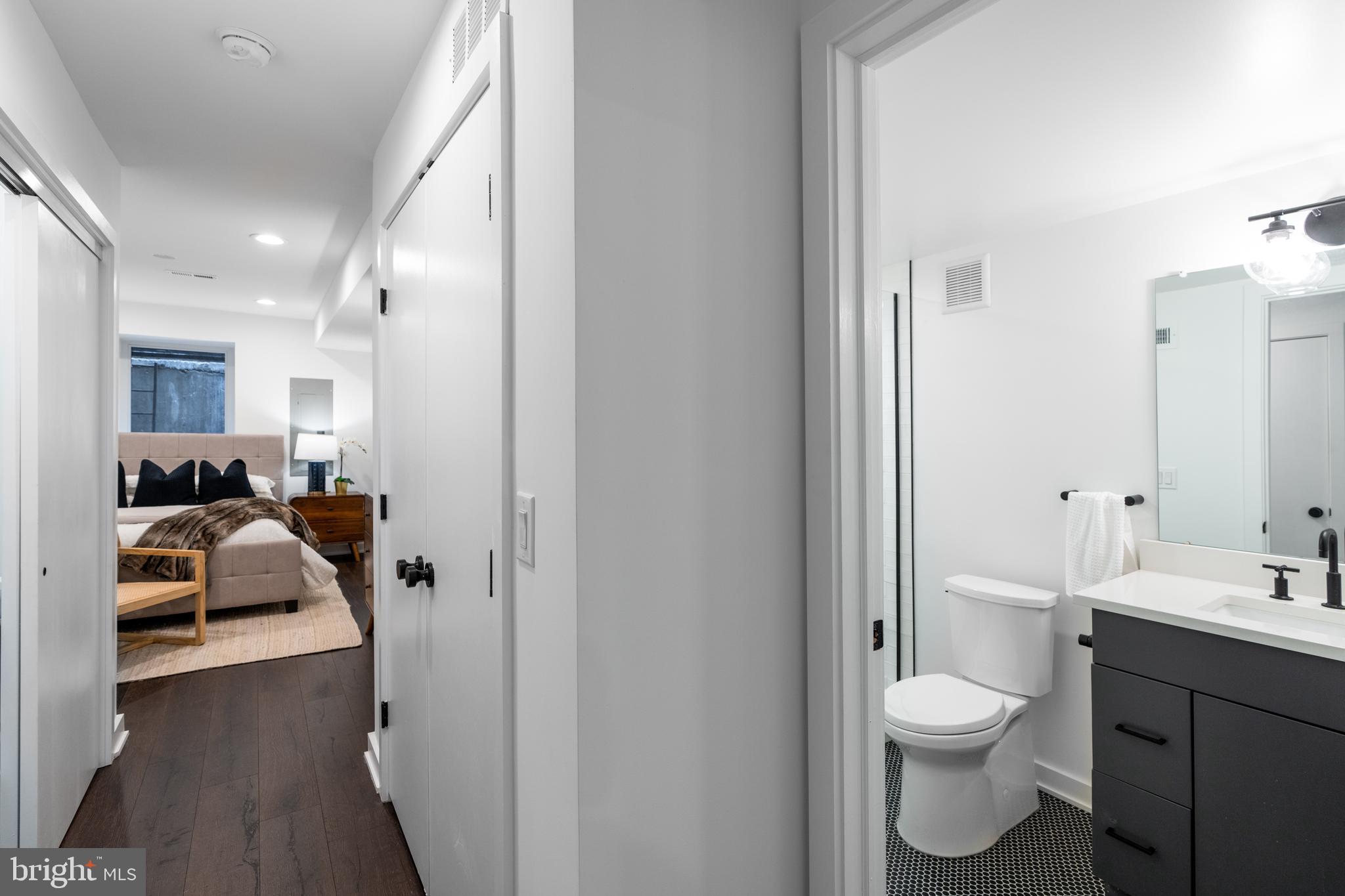 2345 Christian Street Philadelphia, PA 19146 - Photo 23 of 57