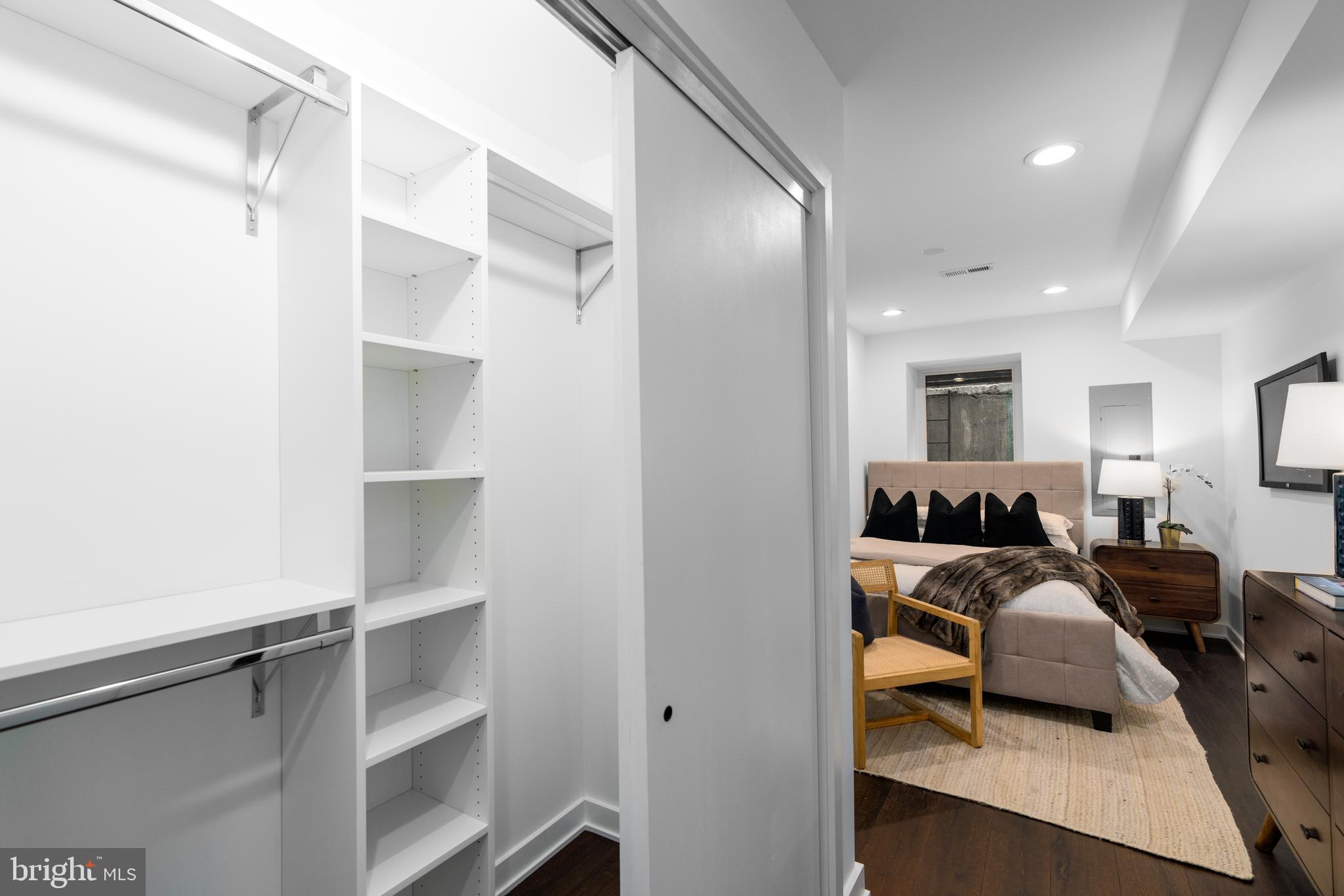 2345 Christian Street Philadelphia, PA 19146 - Photo 26 of 57