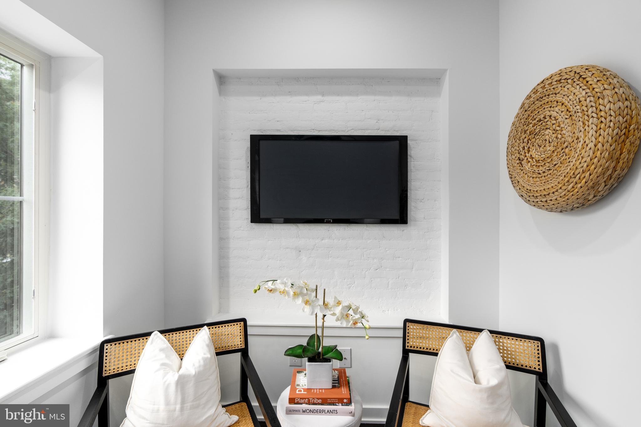 2345 Christian Street Philadelphia, PA 19146 - Photo 37 of 57