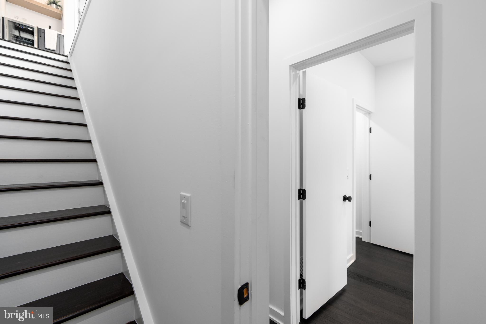 2345 Christian Street Philadelphia, PA 19146 - Photo 40 of 57