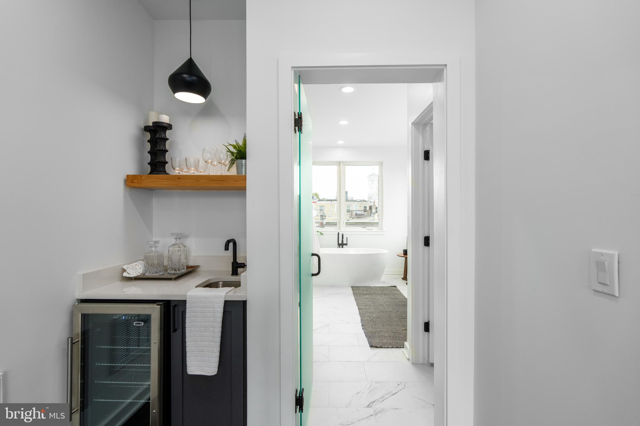 2345 Christian Street Philadelphia, PA 19146 - Photo 41 of 57