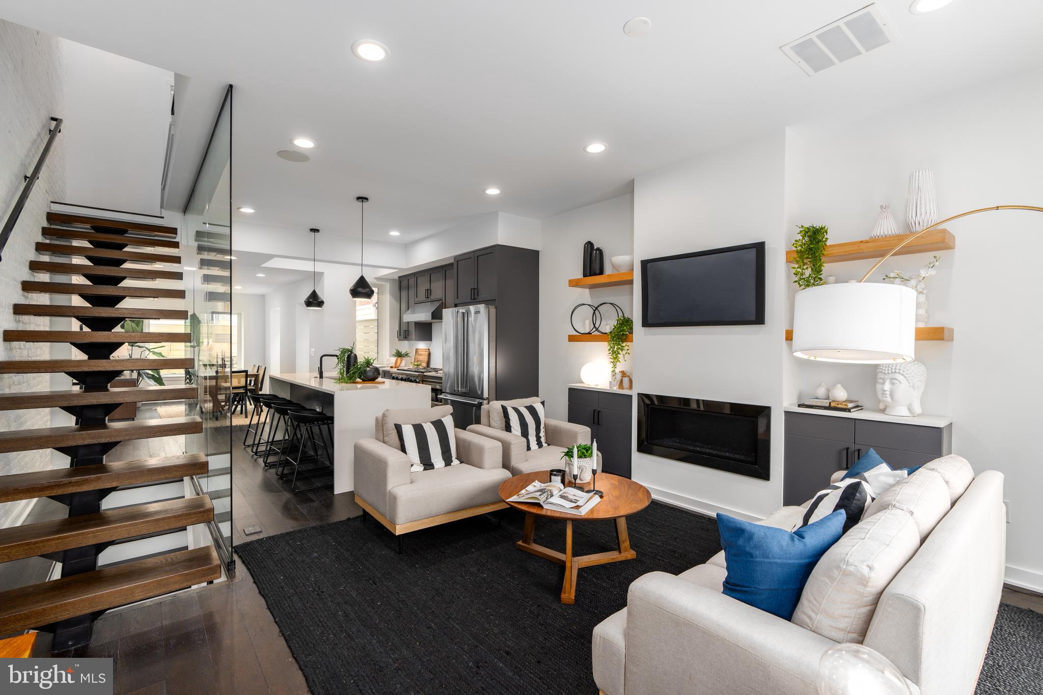 2345 Christian Street Philadelphia, PA 19146 - Photo 6 of 57