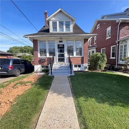 $2,200 | 1814 West Highland Street, Unit 1, Allentown, PA 18104