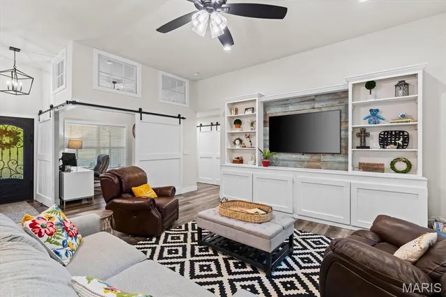 $549,900 | 6107 Chantilly Bend, Waterloo, IL 62298