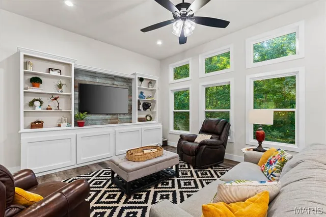 $549,900 | 6107 Chantilly Bend, Waterloo, IL 62298