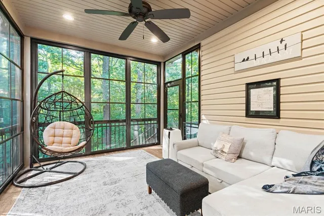 $549,900 | 6107 Chantilly Bend, Waterloo, IL 62298