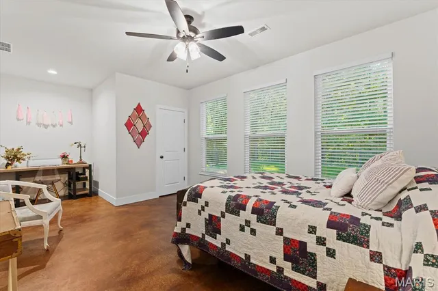 $549,900 | 6107 Chantilly Bend, Waterloo, IL 62298