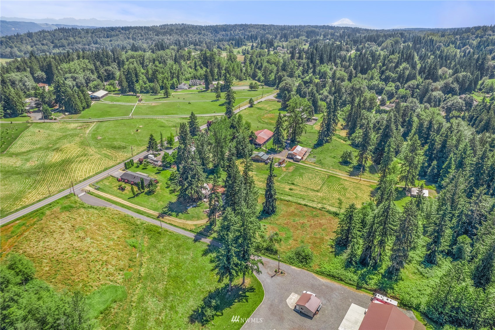 17634 Fales Road Snohomish, WA 98296 - Photo 4 of 13 Gallery Image 4