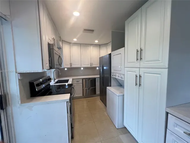 $3,000 | 1544 Springside Drive, Weston, FL 33326