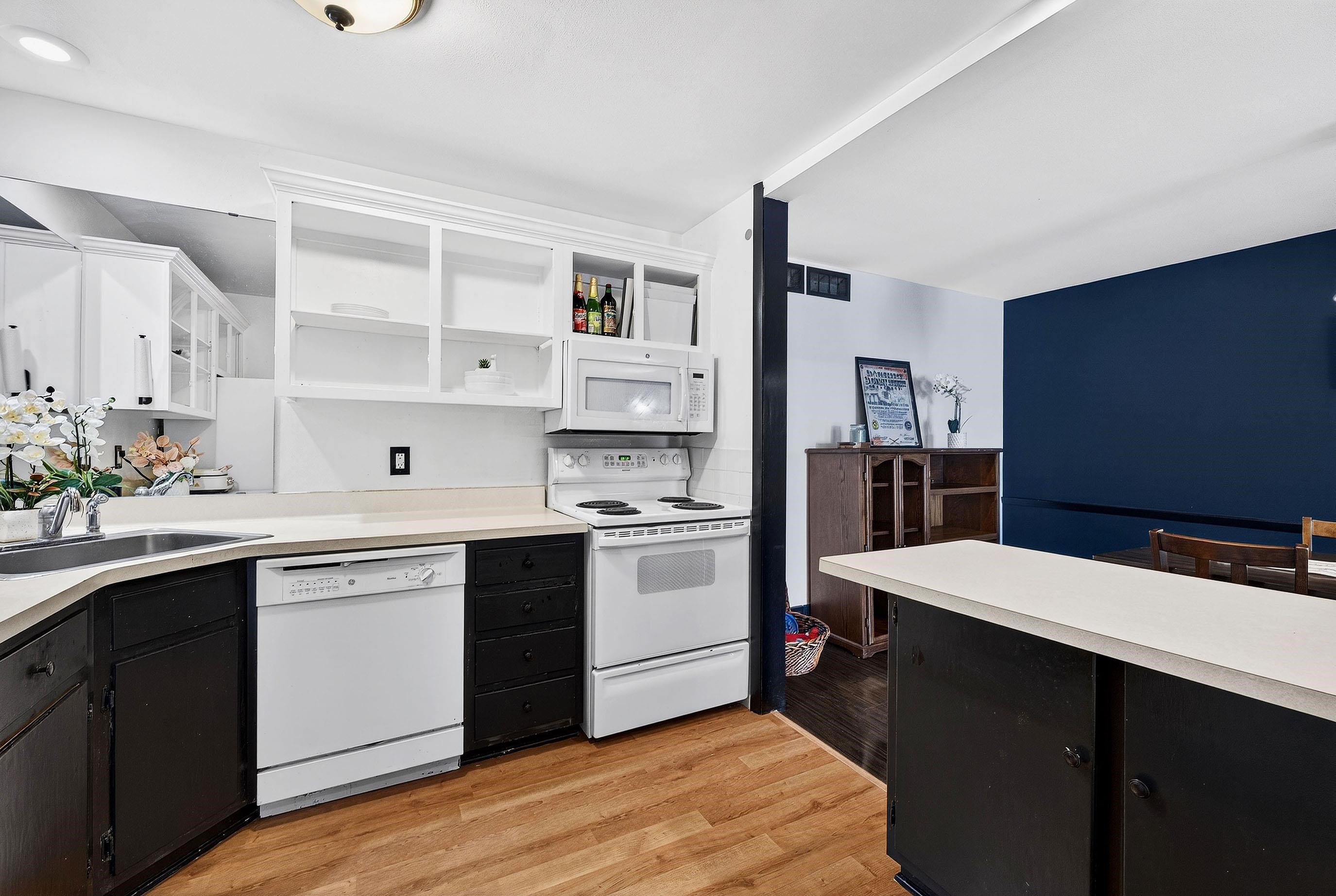 4502 Hammersley Road, Unit 1 Madison, WI 53711 - Photo 6 of 26