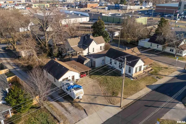 $150,000 | 201 North Vicksburg Street, Marion, IL 62959