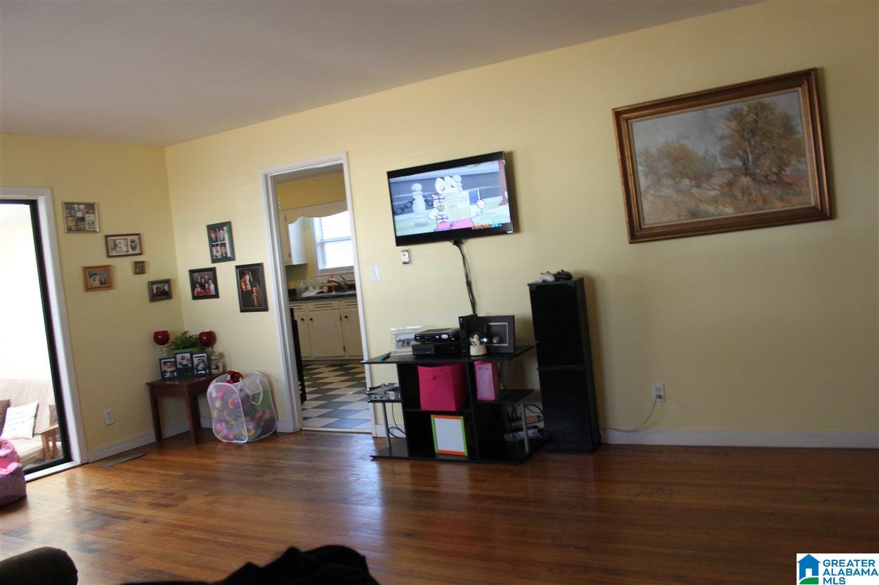 400 Pineview Road Montevallo, AL 35115 - Photo 3 of 19