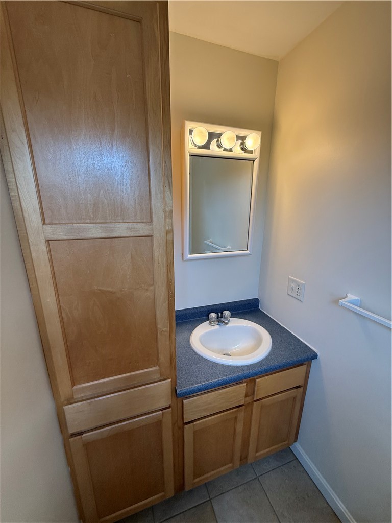 16 Brenden Street Westerly, RI 02891 - Photo 9 of 19