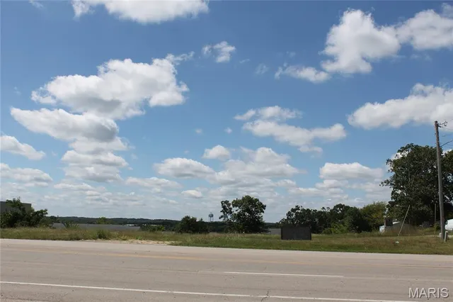 $400,000 | 1245 North Main Street, St. Clair, MO 63077