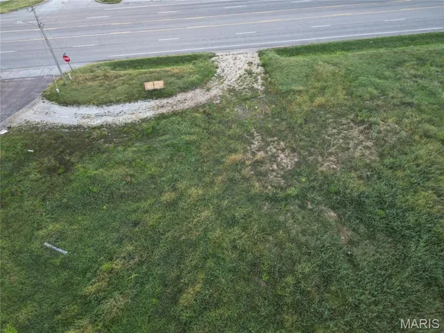 $400,000 | 1245 North Main Street, St. Clair, MO 63077