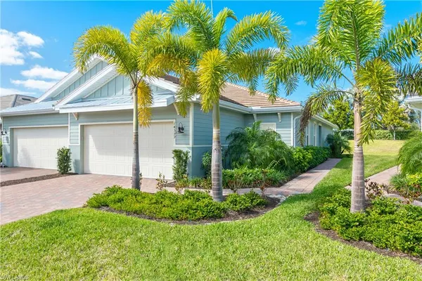 $519,000 | 14559 Edgewater Circle, Naples, FL 34114