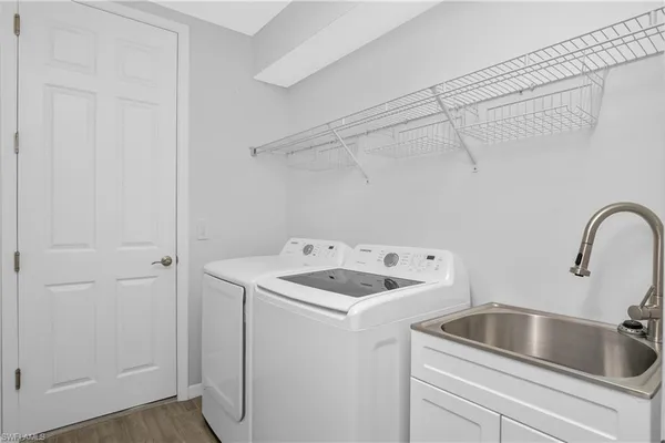 $519,000 | 14559 Edgewater Circle, Naples, FL 34114
