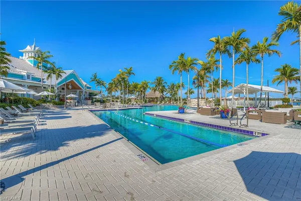 $519,000 | 14559 Edgewater Circle, Naples, FL 34114