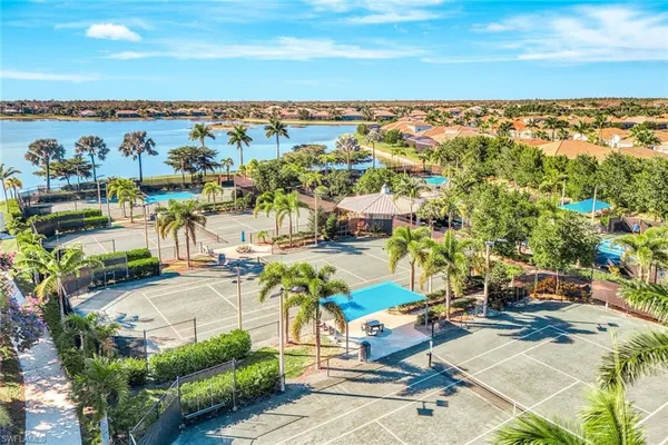 $519,000 | 14559 Edgewater Circle, Naples, FL 34114