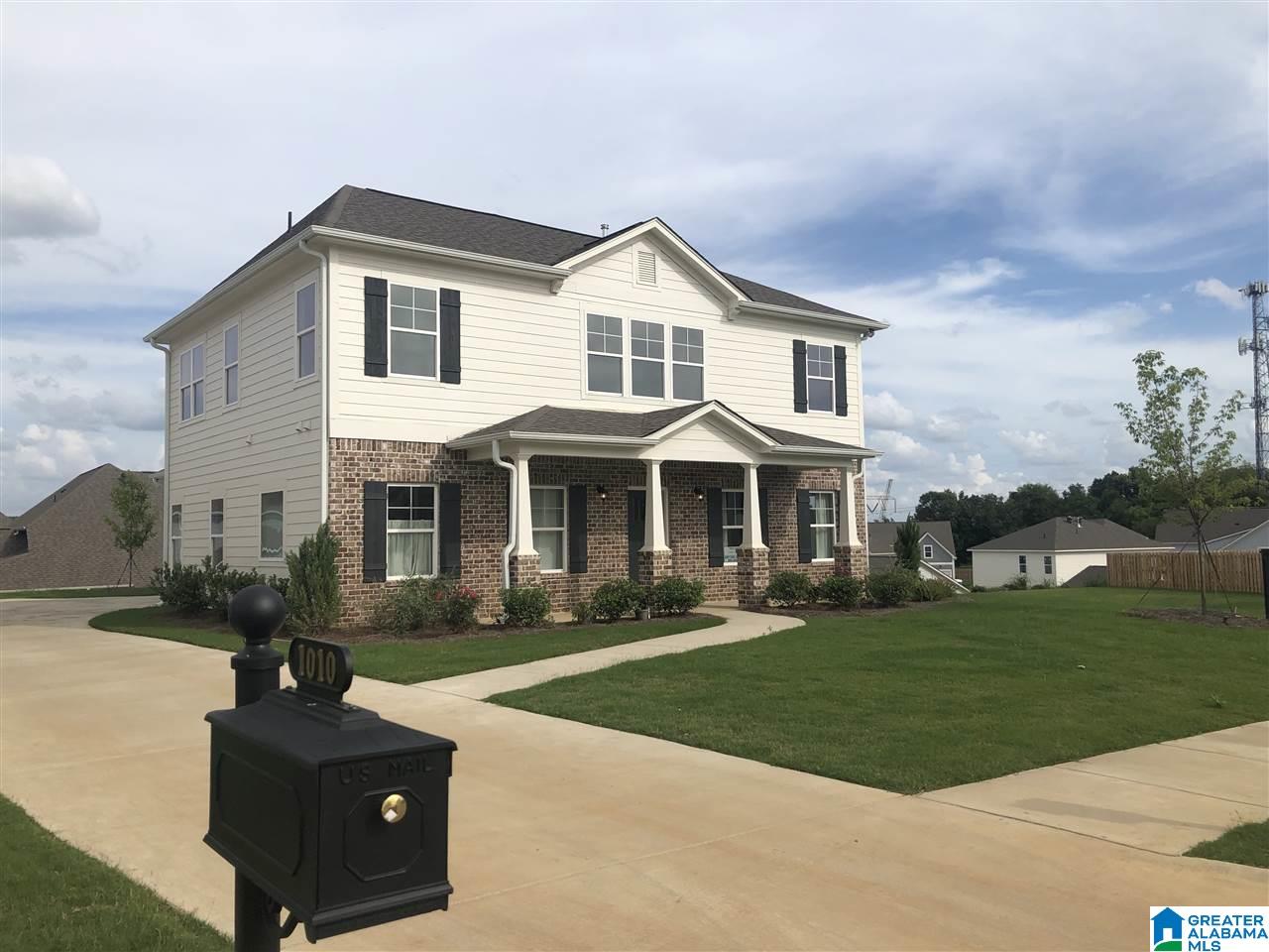 1046 Camellia Ridge Drive Pelham, AL 35124 - Photo 6 of 23