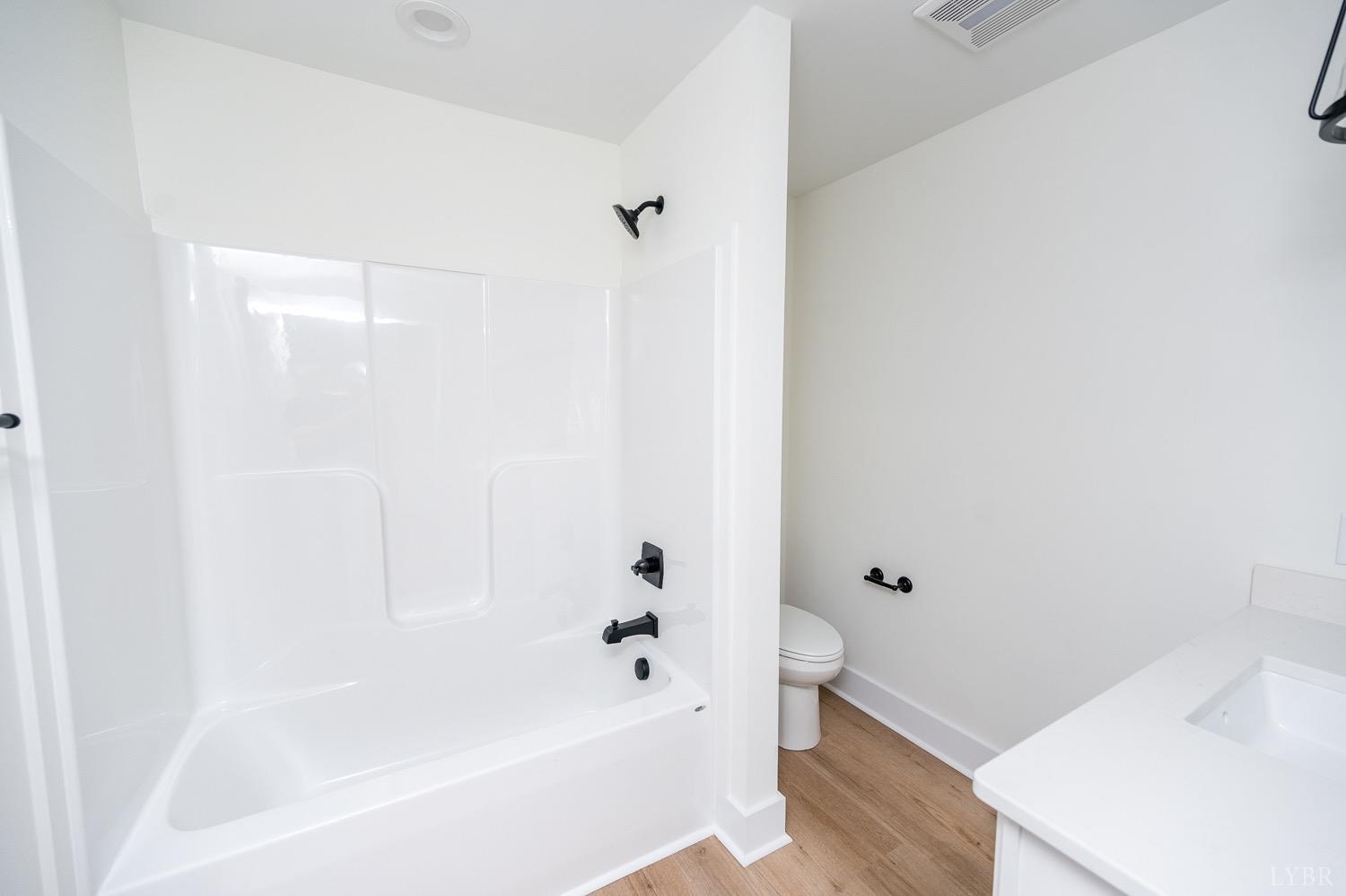 574 Leesville Road Lynchburg, VA 24502 - Photo 40 of 54 a bathroom with a bathtub and shower