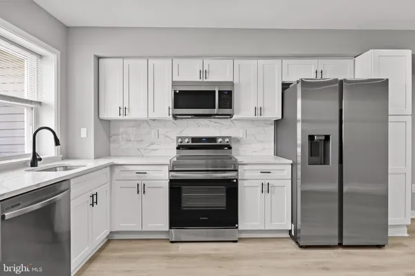 $2,200 | 1709 North Wolfe Street, Baltimore, MD 21213