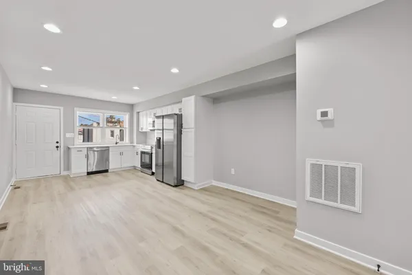 $2,200 | 1709 North Wolfe Street, Baltimore, MD 21213