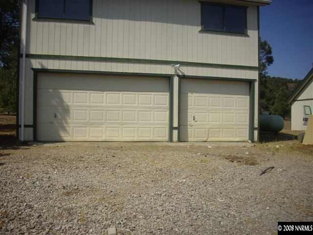 1040 Hamilton Road Reno, NV 89521 - Photo 7 of 9 a front view of a house