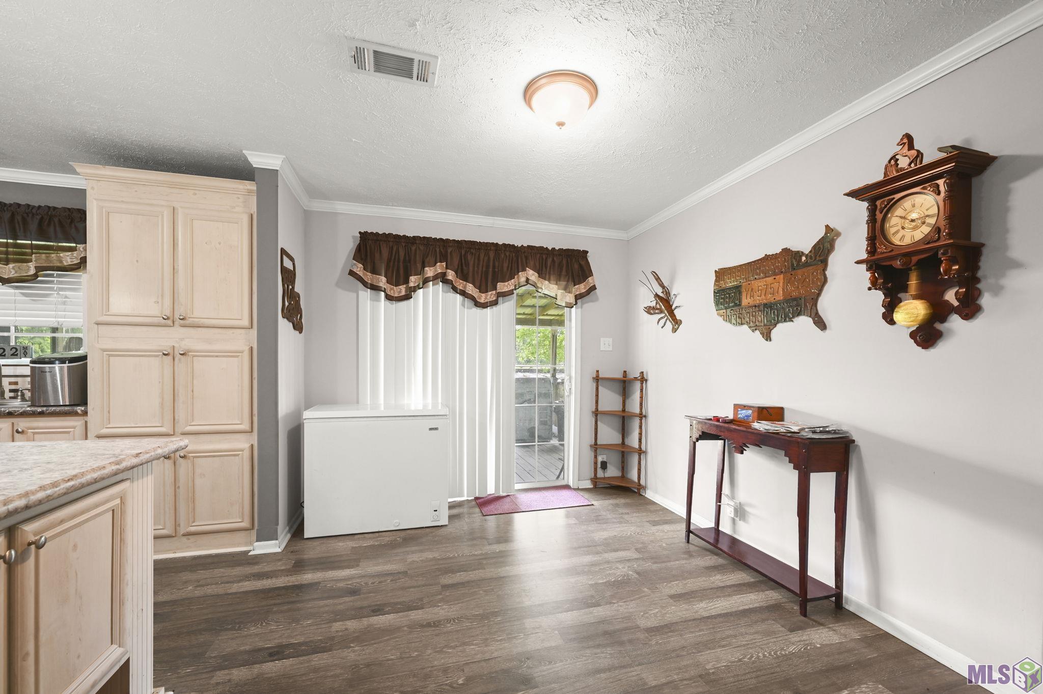 10444 Ingram Road St. Amant, LA 70774 - Photo 6 of 19