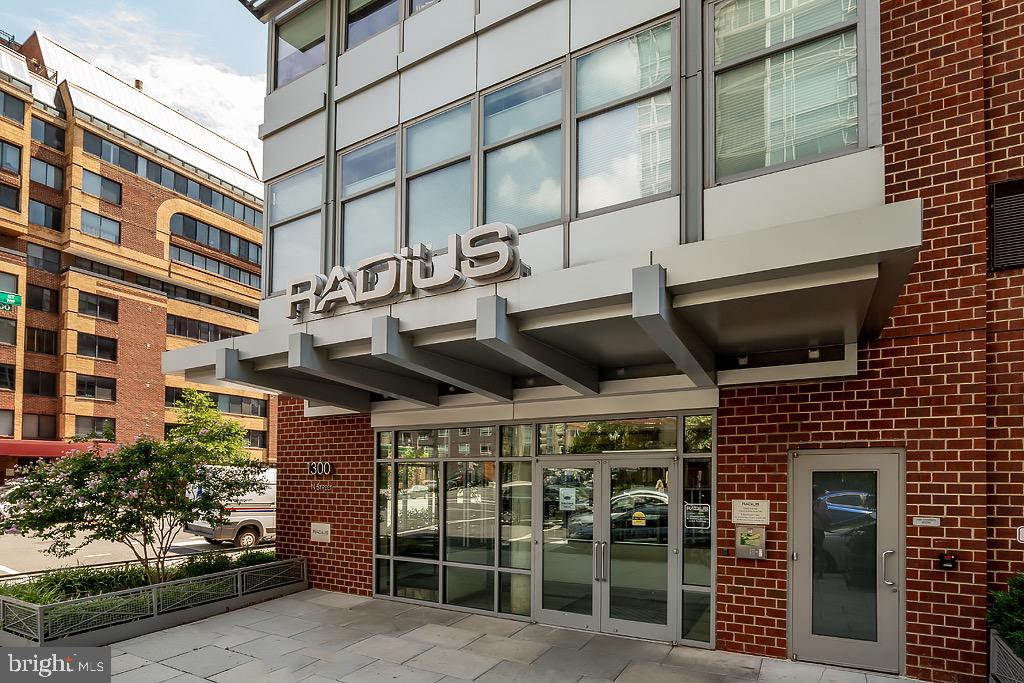 1300 N Street Northwest, Unit 9 Washington, DC 20005 - Photo 43 of 44
