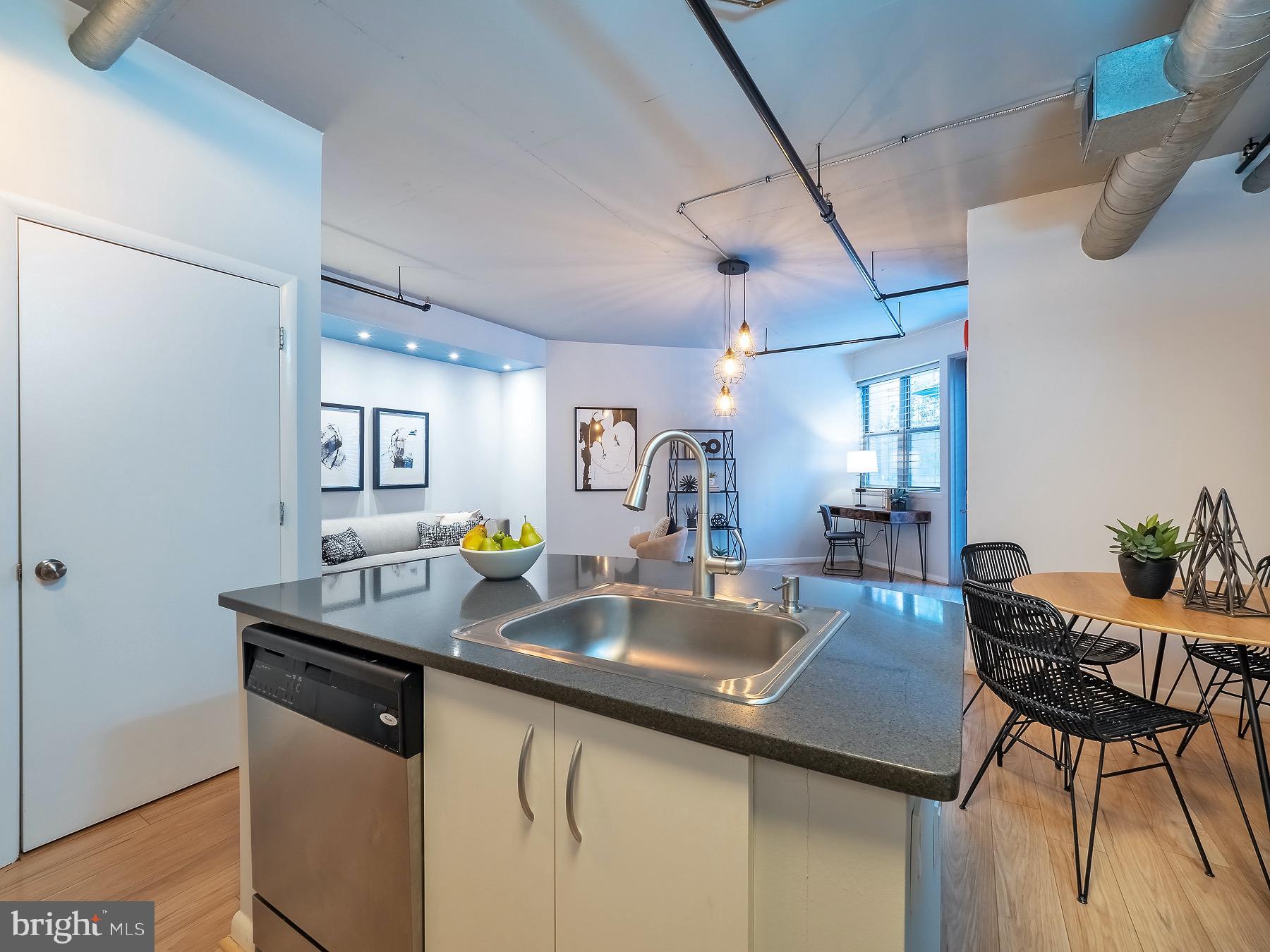 1300 N Street Northwest, Unit 9 Washington, DC 20005 - Photo 10 of 44