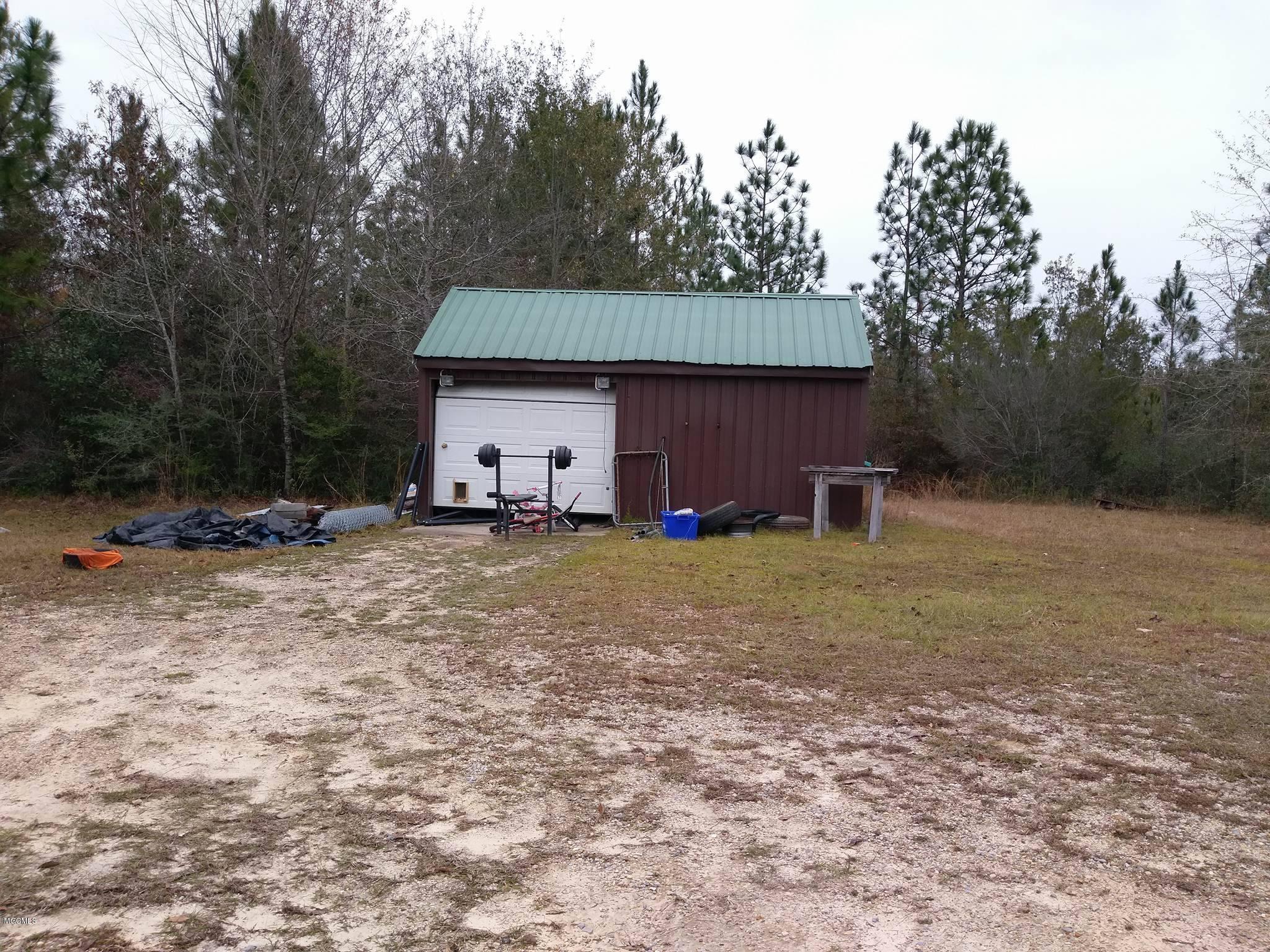 22030 McDowell Road Saucier, MS 39574 - Photo 4 of 25 15409697_1257201097635766_1698058213_o