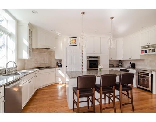 23 Brookfield Road Wellesley, MA 02481 - Photo 4 of 24