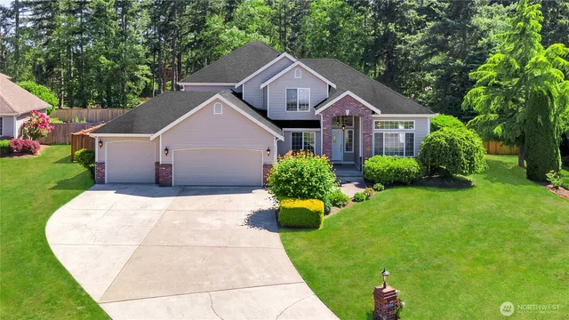 $650,000 | 6904 227th St Court East, Spanaway, WA 98387