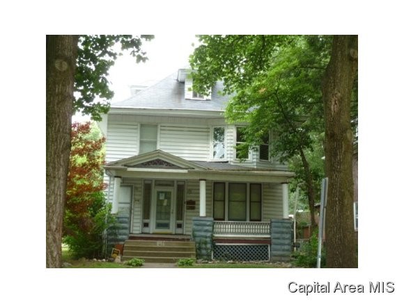 816 South Walnut Street Springfield, IL 62704 - Photo 1 of 19