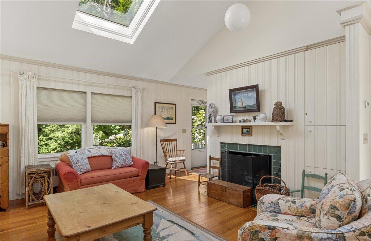 23 Manchester Road Mount Desert, ME 04662 - Photo 13 of 50 9